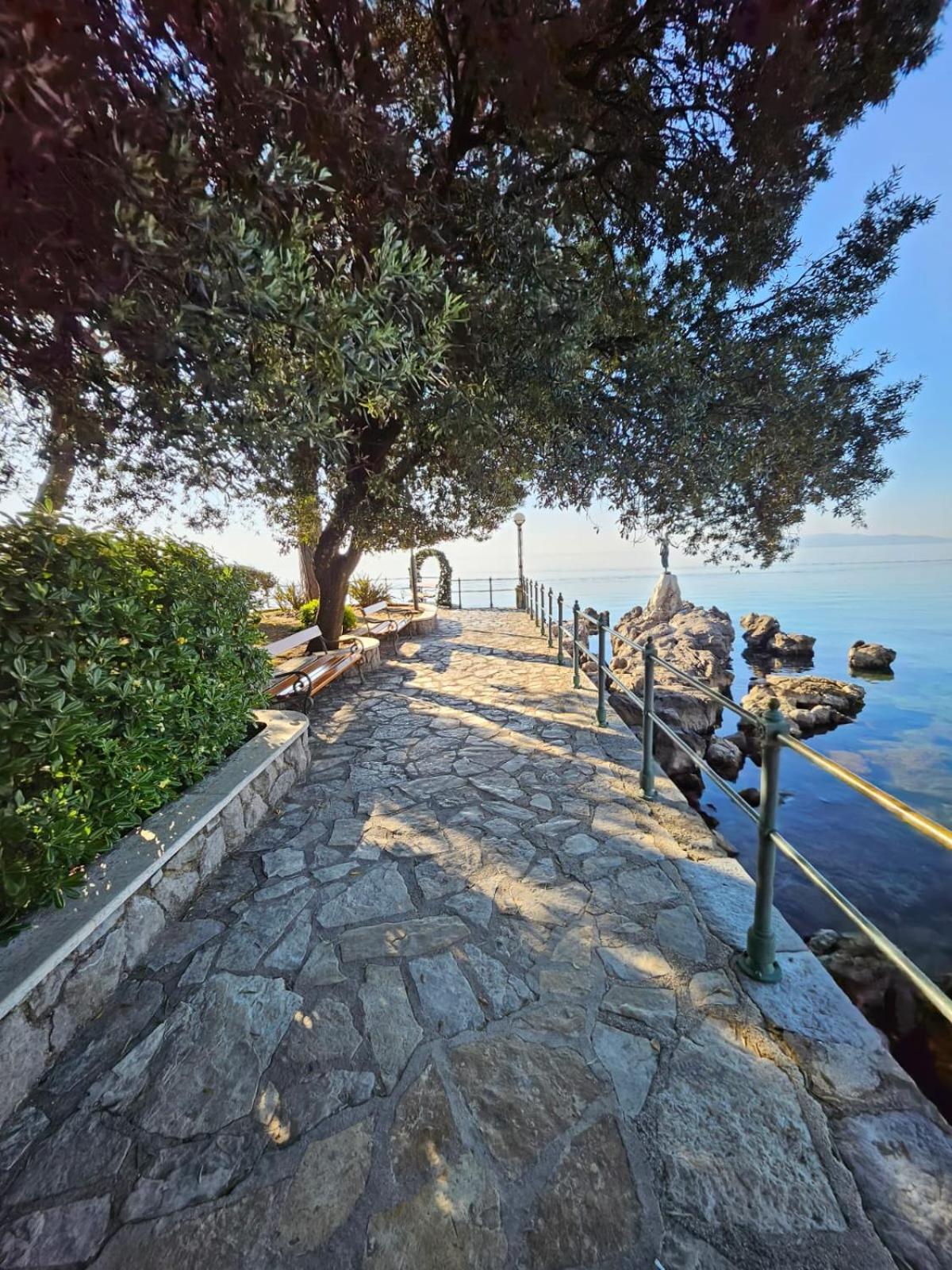 Appartamento Prosecco Di Abbazia Esterno foto